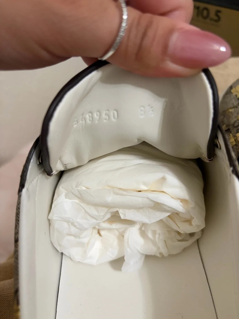 GG Supreme Monogram Bees Ayers Web Ace Sneakers Beige Oro Green Red - Picture 7 of 8